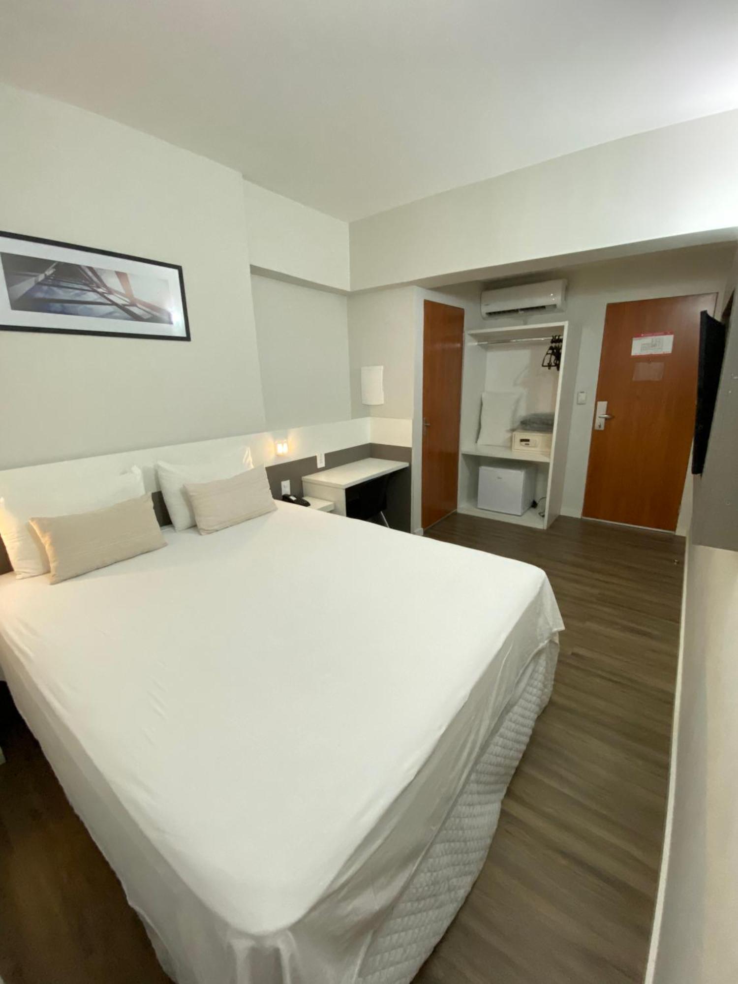 It'S Hotel Caratinga Exterior photo